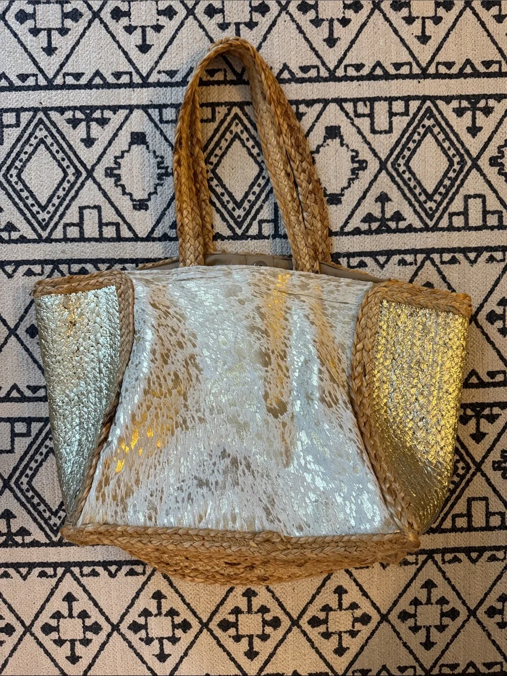 Chloe & Alex Braided Straw Tote with Gold Panels and Embossed Leather - NWOT